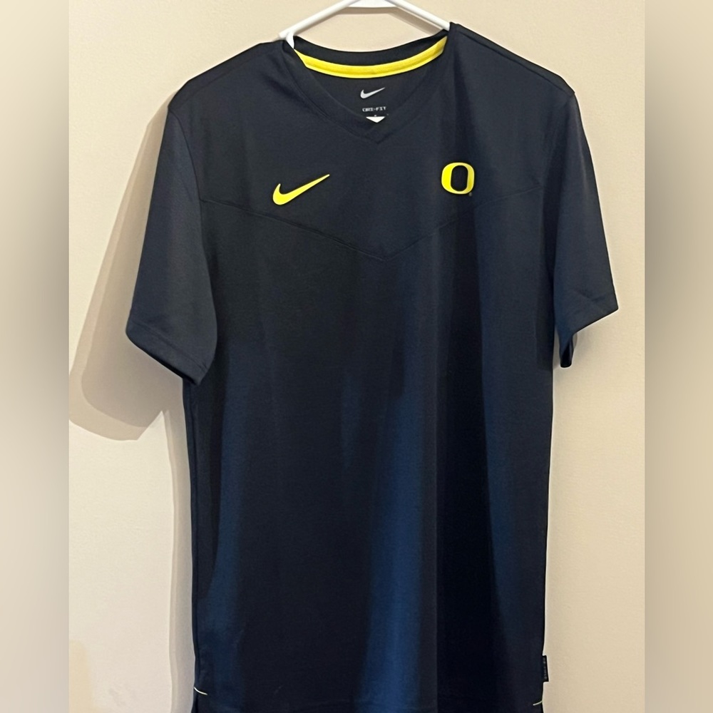 Mens Oregon Dri Fit sz M new wo tags